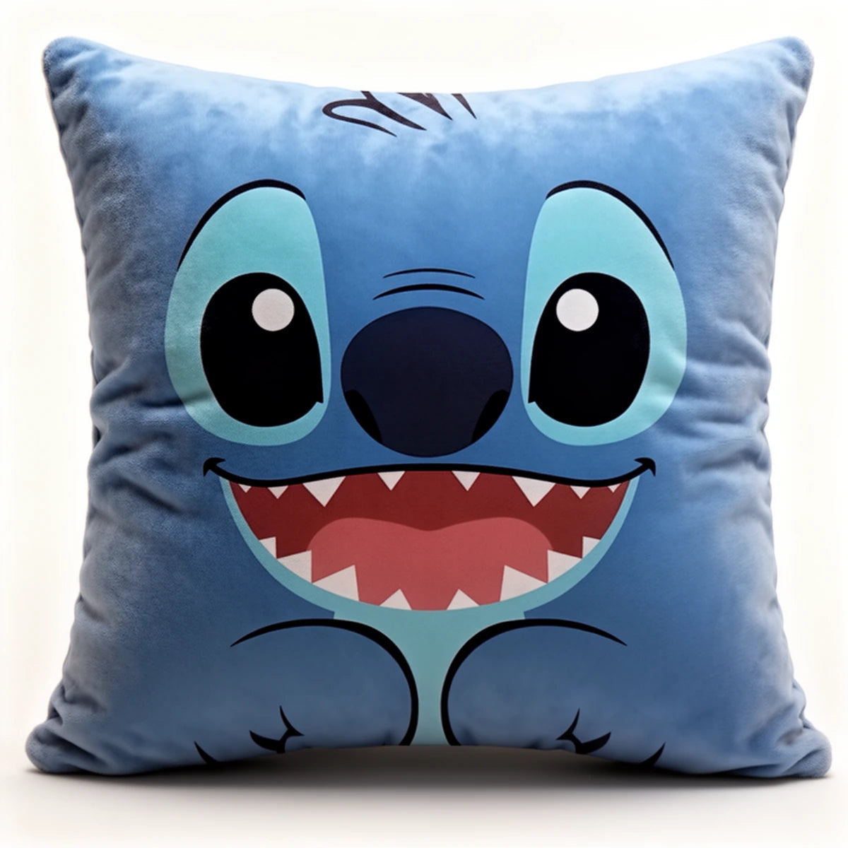 Coussin Stitch Portrait bleu — housse déco imprimée, motif Lilo & Stitch