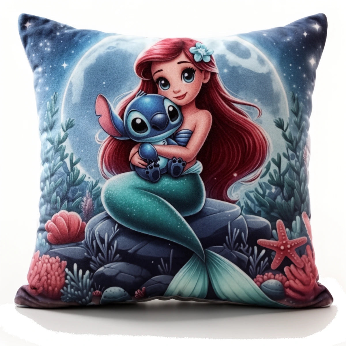 Coussin Stitch Sirène — housse déco imprimée, motif Lilo & Stitch