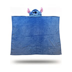 Plaid à capuche Stitch déplié, couverture polaire bleue avec capuche Stitch 3D, fond blanc