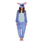 Pyjama Stitch femme combinaison kigurumi à capuche, capuche Stitch et oreilles roses, polaire bleue, fond blanc